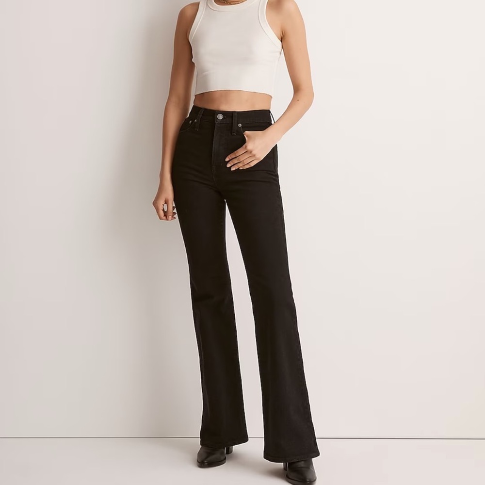 Madewell The Perfect Vintage Flare Jean in Sherborn Wash NF379